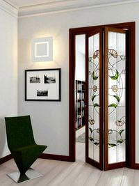 Двери гармошка с витражным декором Смоленск